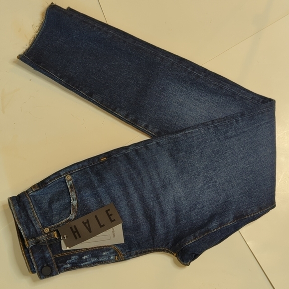 HALE Jeans slight distressed raw edge blue denim skinny Casual NWT. W24 L31 - Picture 5 of 7
